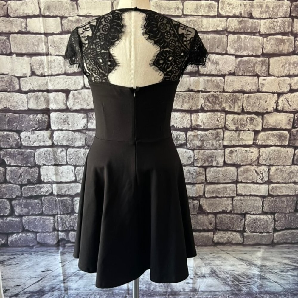 BB Dakota Black Lace Top Dress Size Medium - Picture 6 of 10